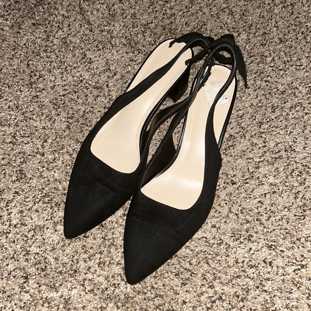 Super cute chunky heel